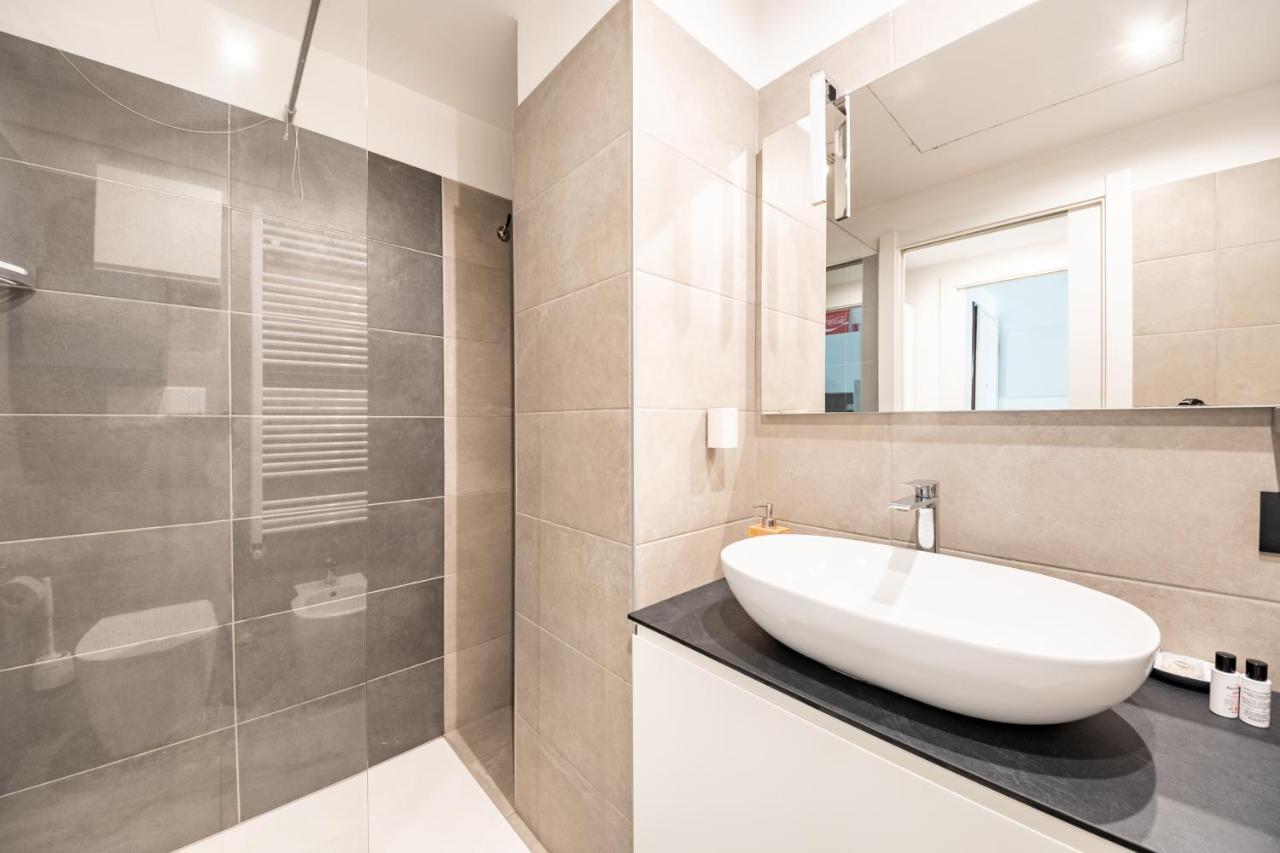 Renovated Apt With Garden & Veranda! Milan Luaran gambar